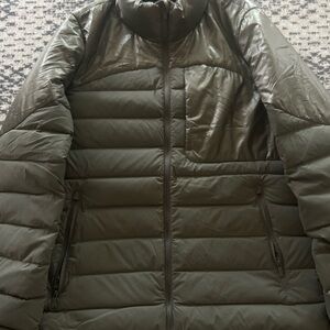 Lululemon navigation stretch jacket